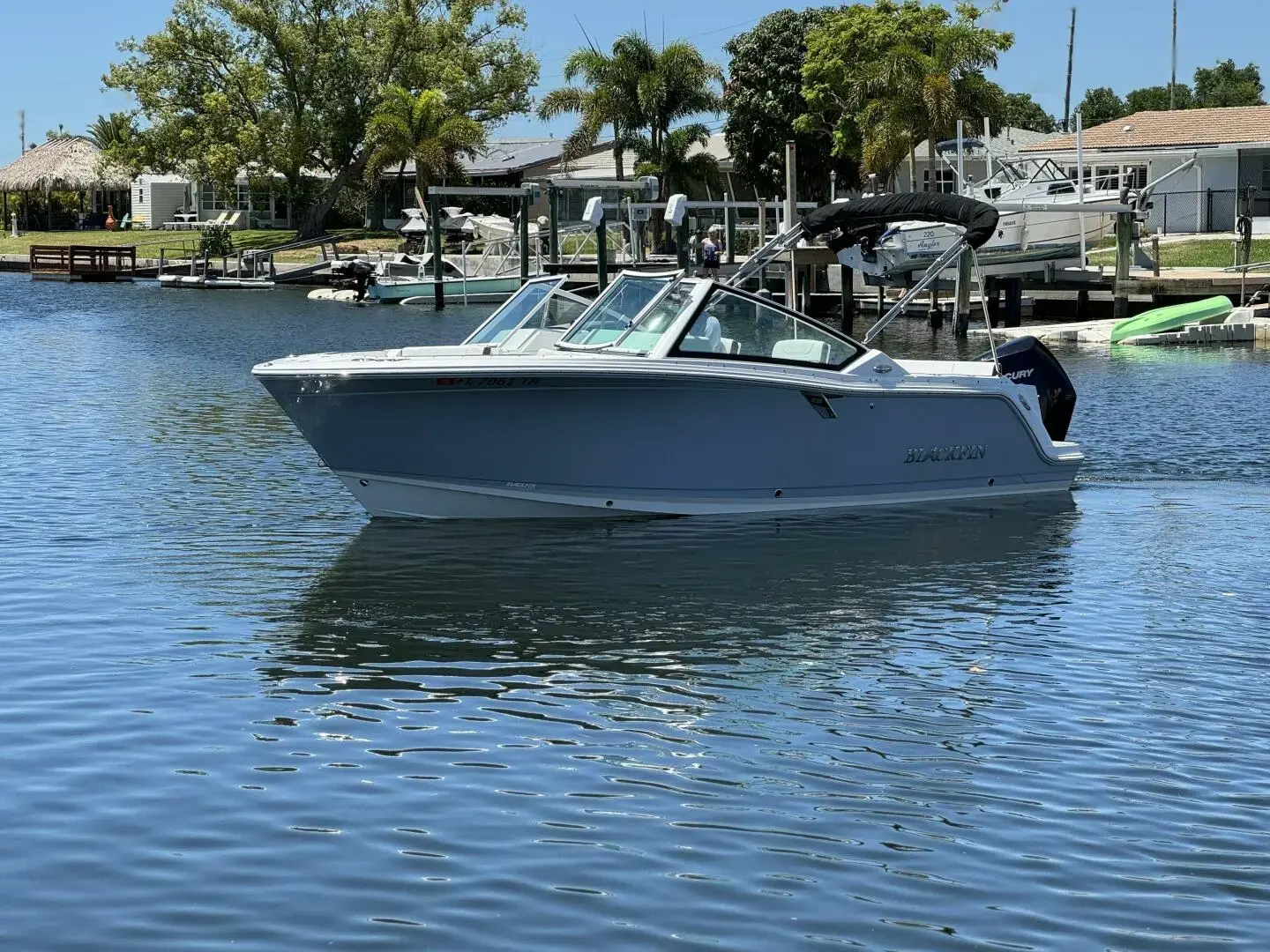 2022 Blackfin 232 dc