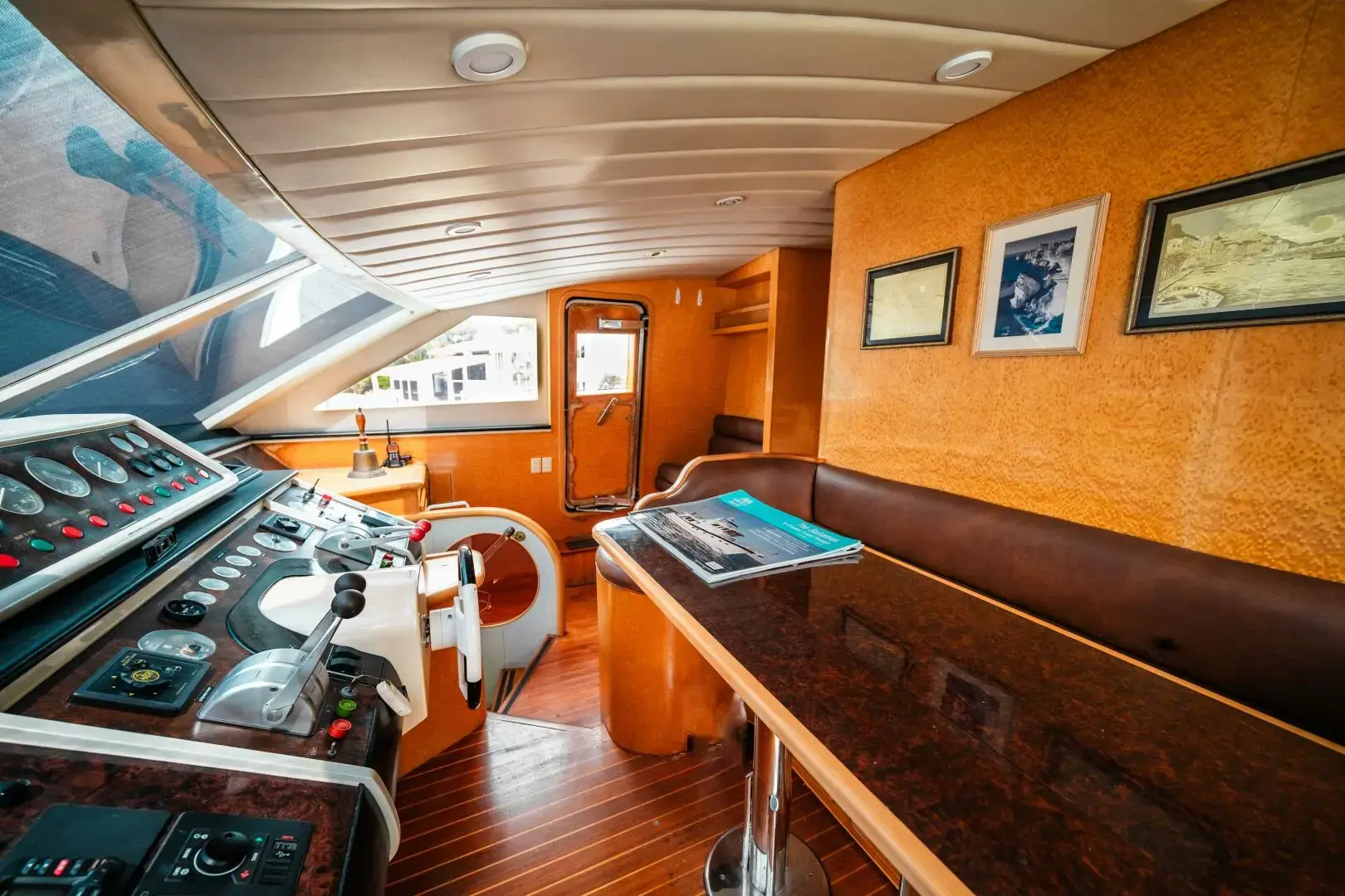 1992 Monte Fino 94 motor yacht