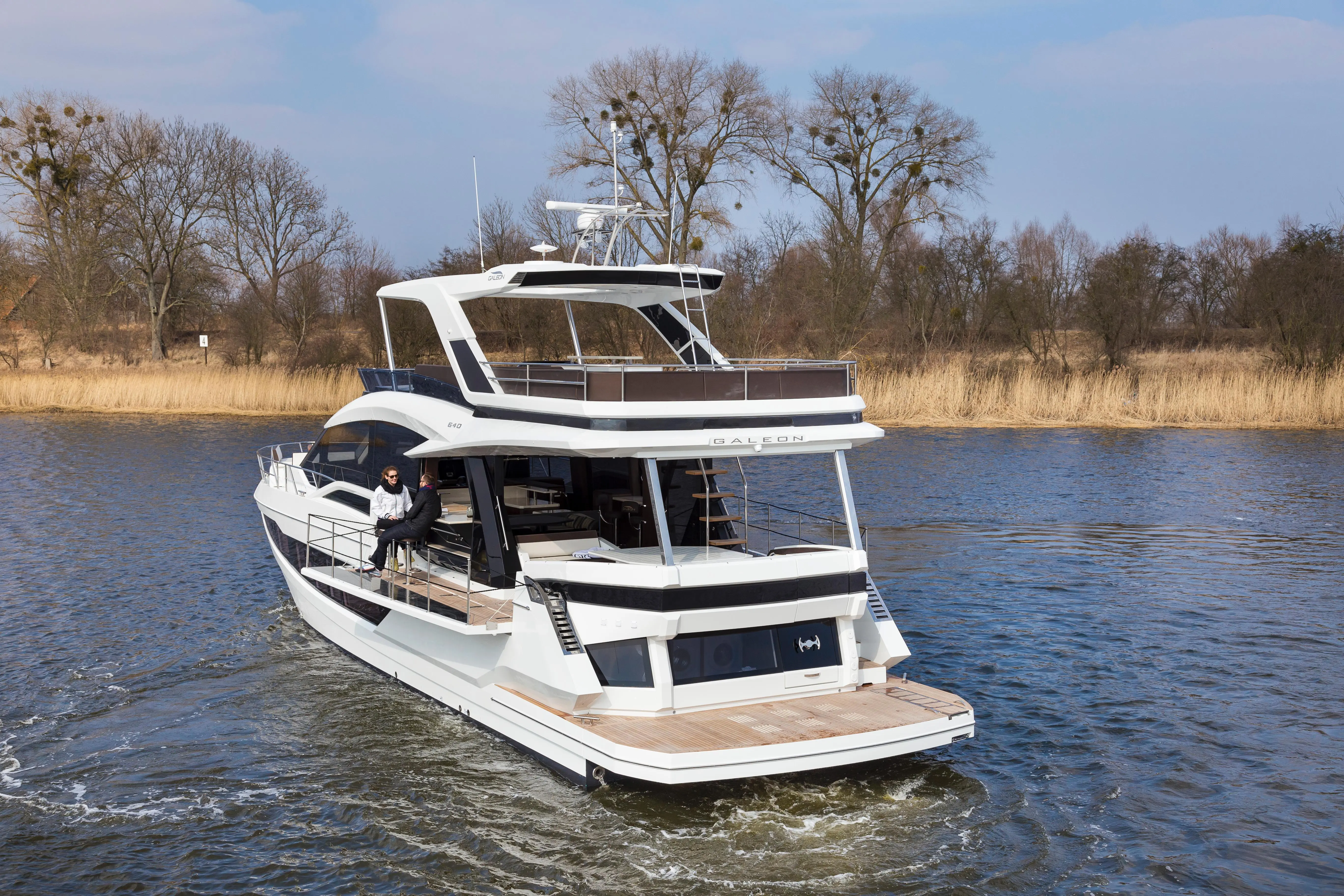 2023 Galeon 640 fly