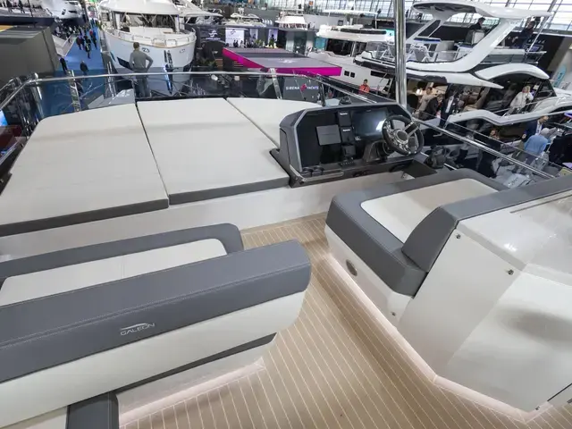 Galeon 640 Fly