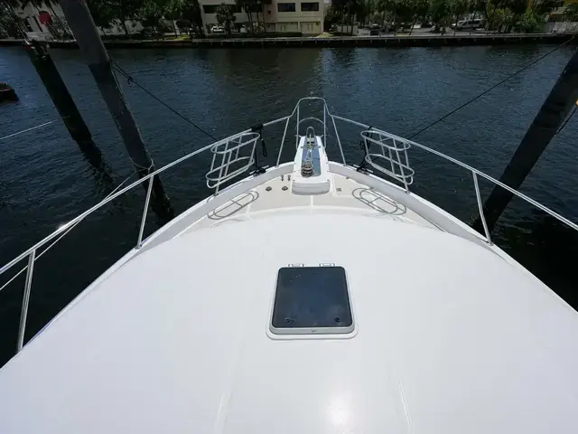 Ocean Alexander 548