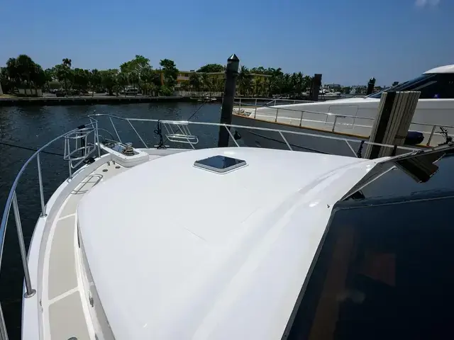 Ocean Alexander 548