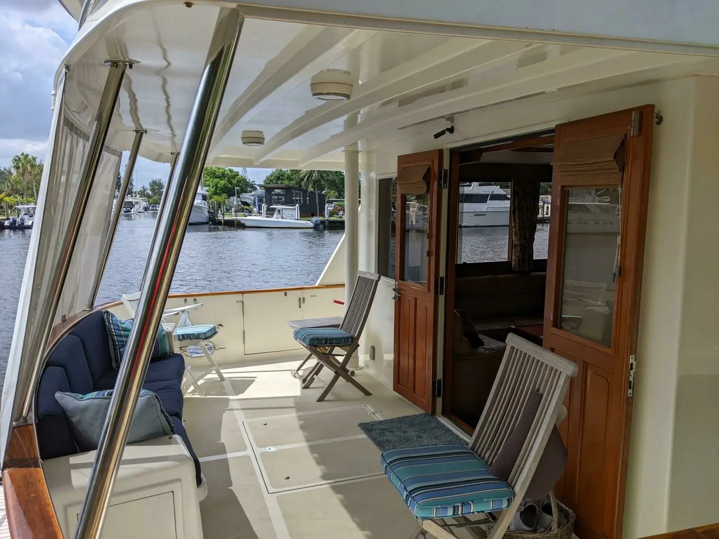 1999 Grand 60 pilothouse