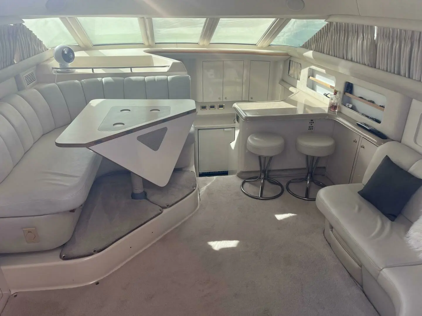 1997 Sea Ray 420 aft cabin