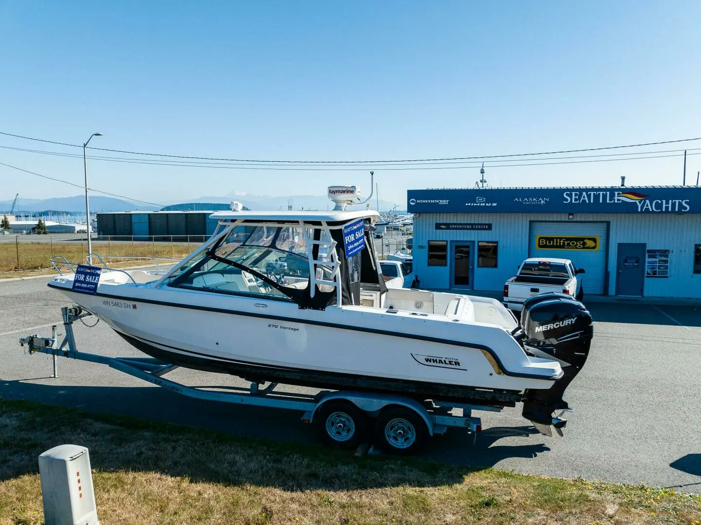 2015 Boston Whaler 270 vantage