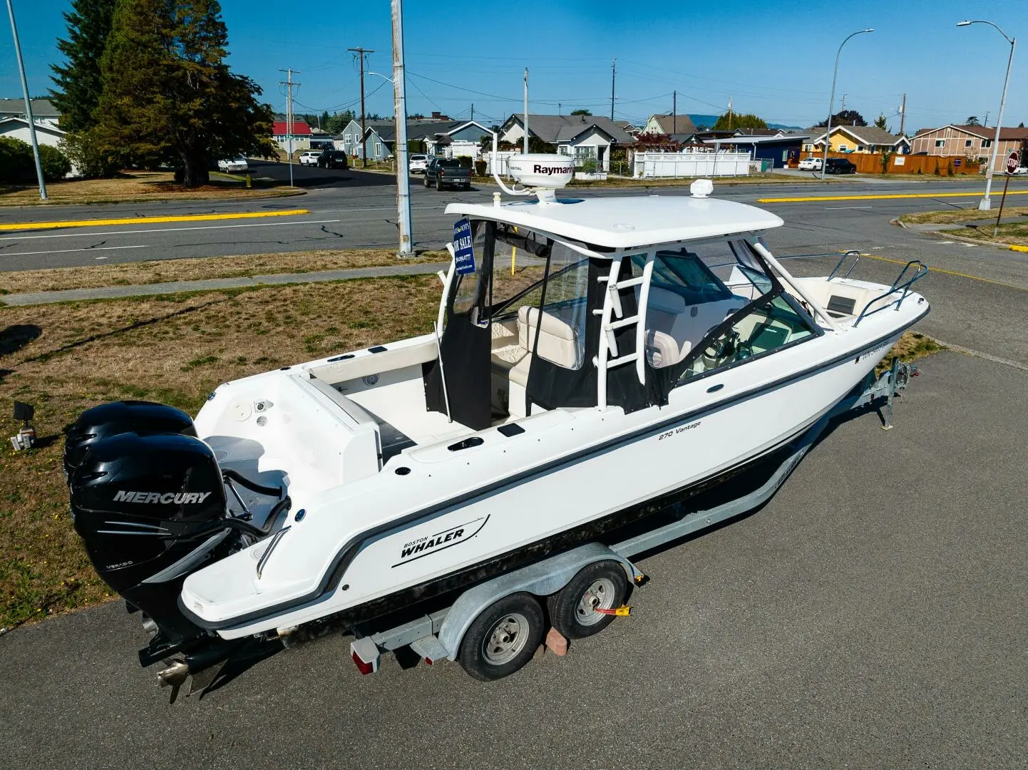 2015 Boston Whaler 270 vantage