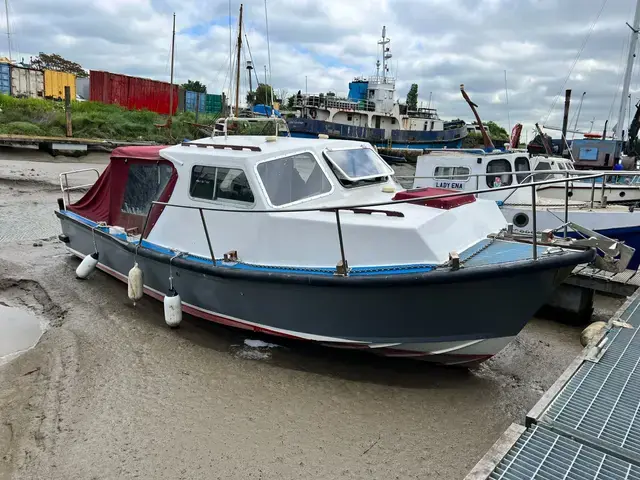 Fishing Boat 27 Ft