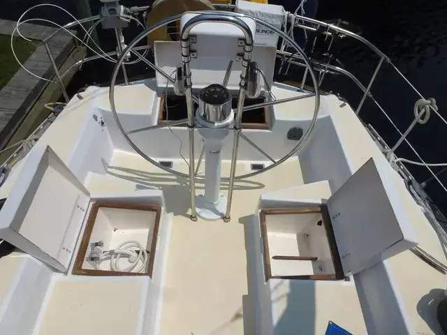 MORGAN YACHTS 454