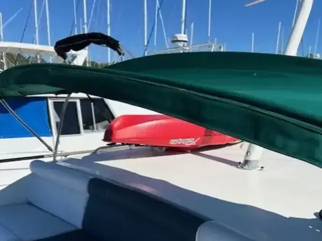 Hatteras Double Cabin Motor Yacht