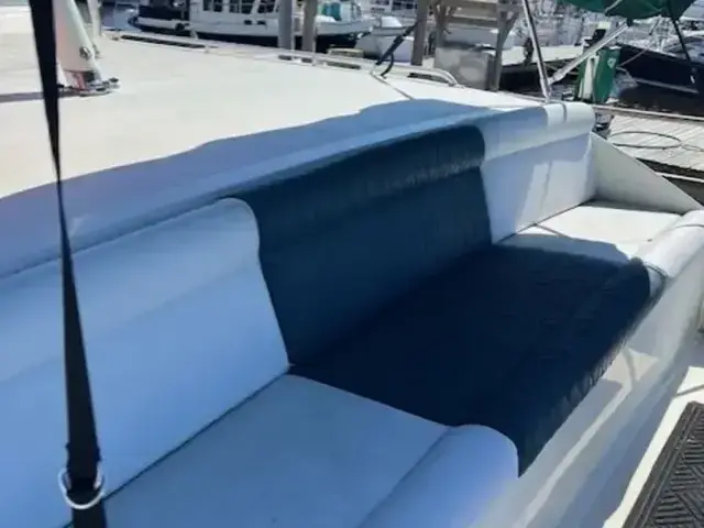 Hatteras Double Cabin Motor Yacht