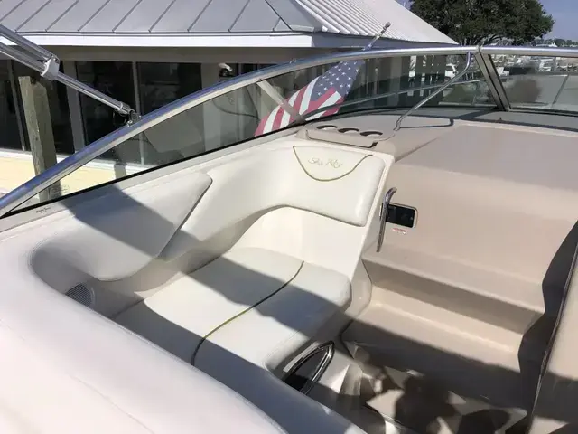 Sea Ray 240 Sundancer