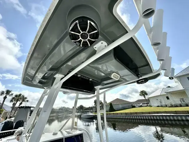 Blue Wave Boats 2800 Pure Hybrid