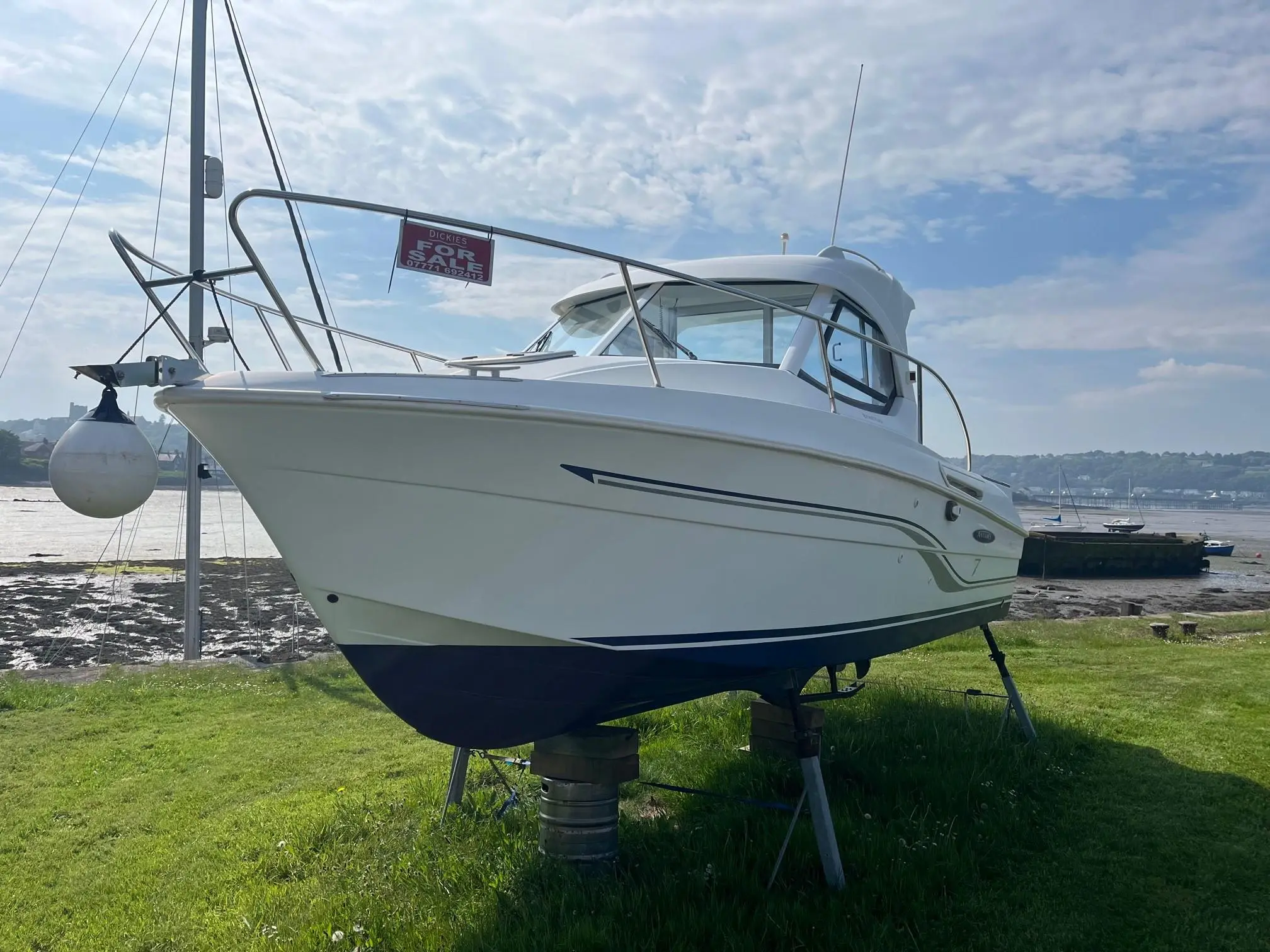 2009 Beneteau antares 7