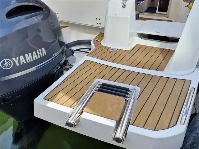 Jeanneau Merry Fisher 795