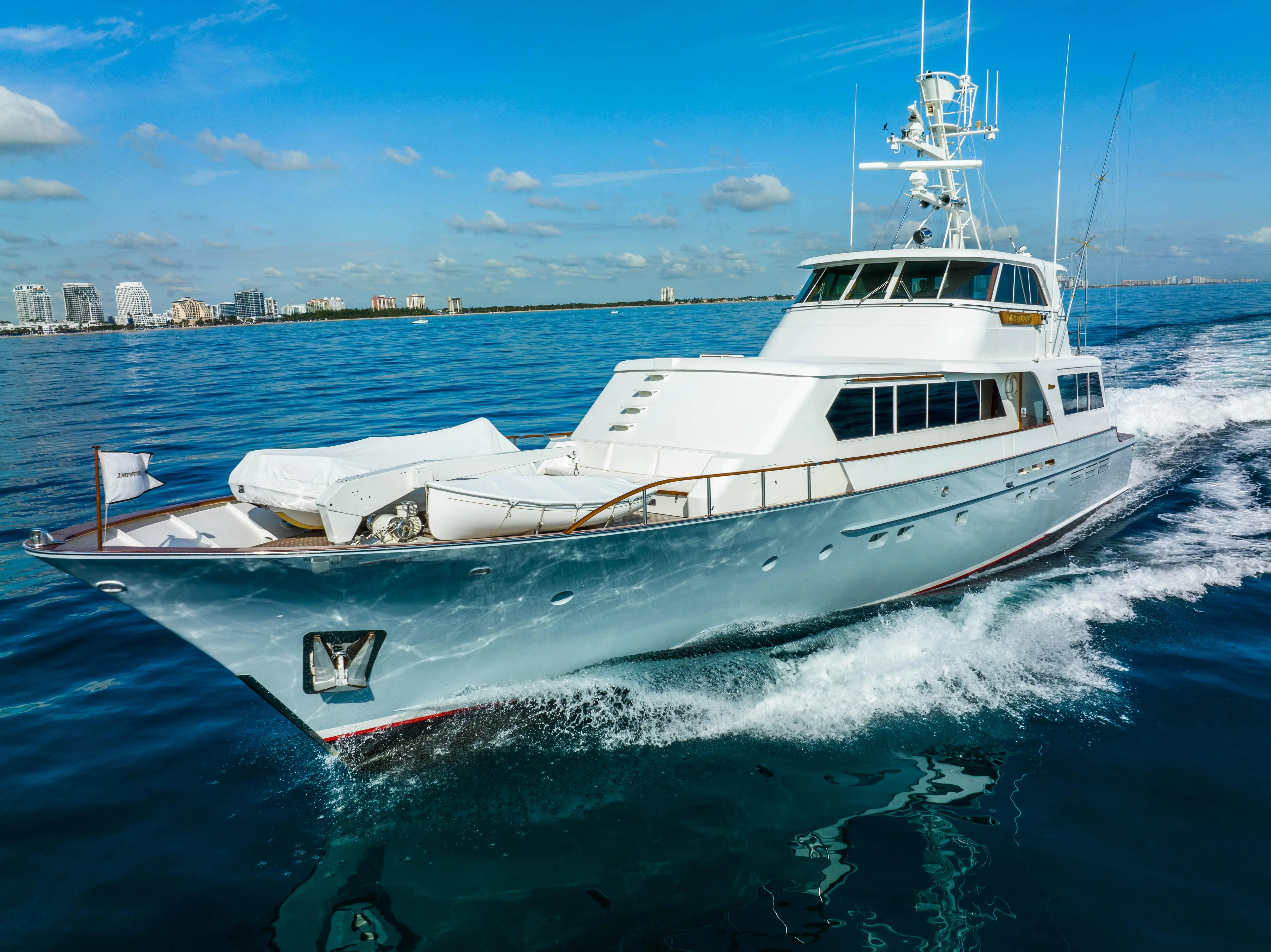 1977 Feadship 85'