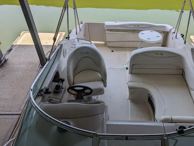 Sea Ray 280 Sundancer