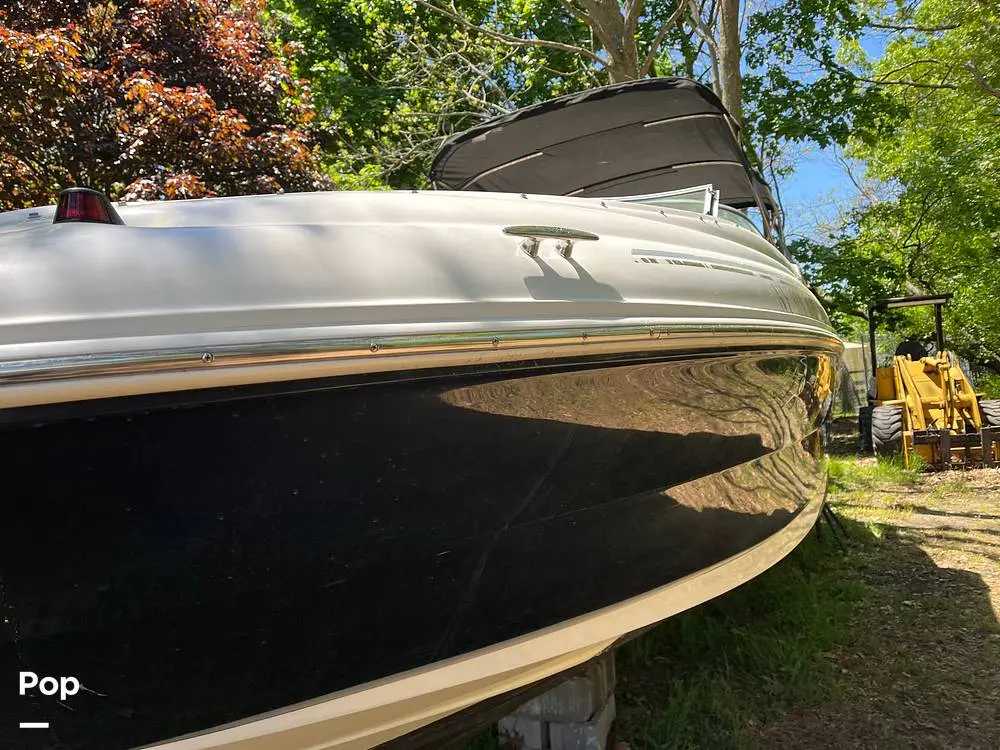 2005 Sea Ray 240 sundeck