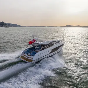 2024 Fairline Targa 40