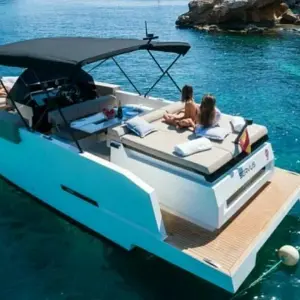 2023 De Antonio Yachts D28 Open