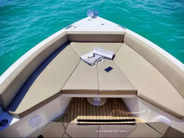 De Antonio Yachts D28 Open