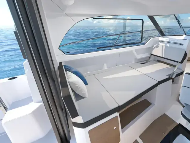 Beneteau Antares 8