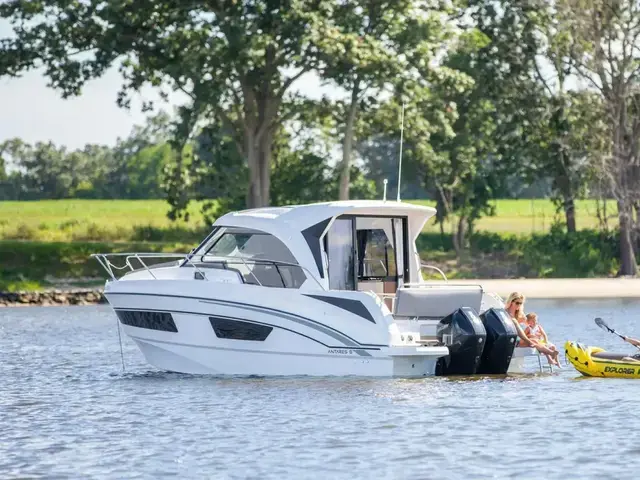 Beneteau Antares 9