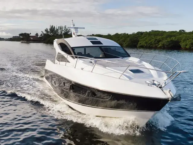 Sunseeker Predator