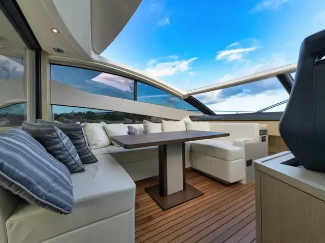 Sunseeker Predator