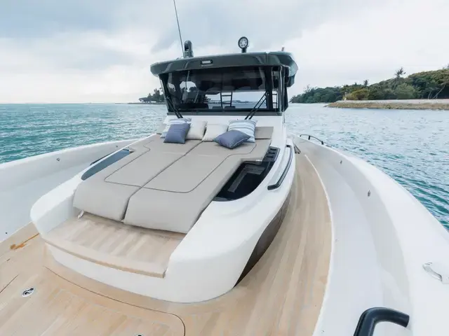 Bluegame Boats BG42