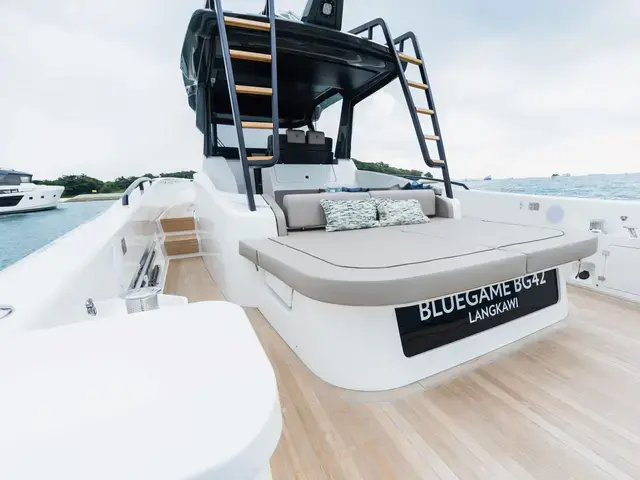 Bluegame Boats BG42