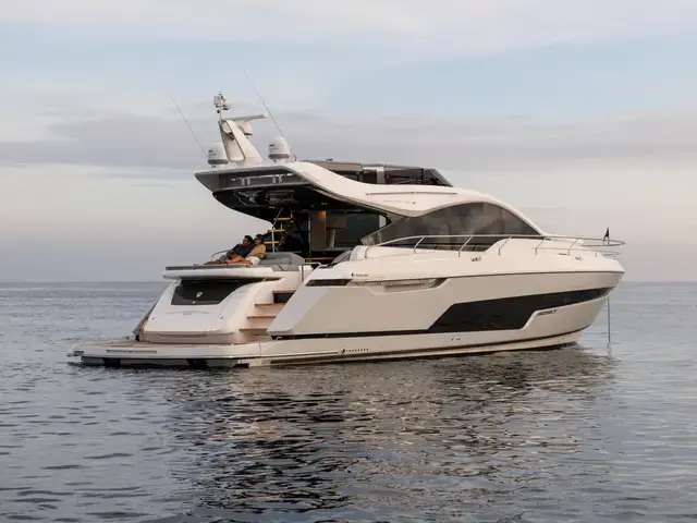 Fairline Phantom 65