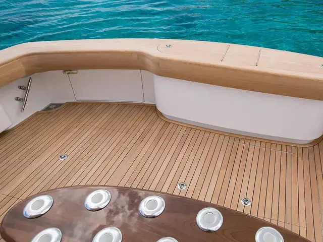 Viking Yachts 68 Convertible