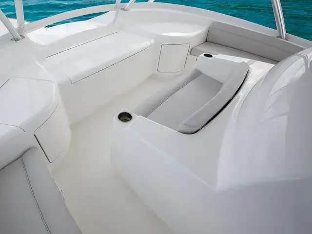 Viking Yachts 68 Convertible