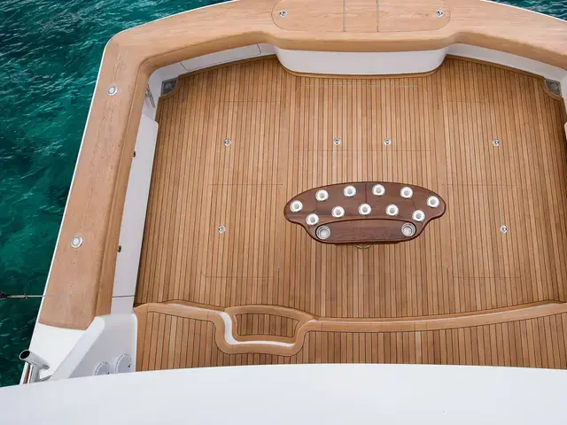 Viking Yachts 68 Convertible