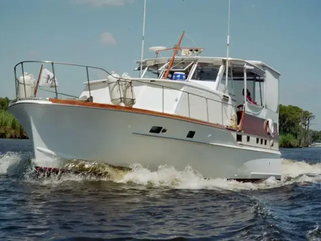 Matthews 42 Double Cabin