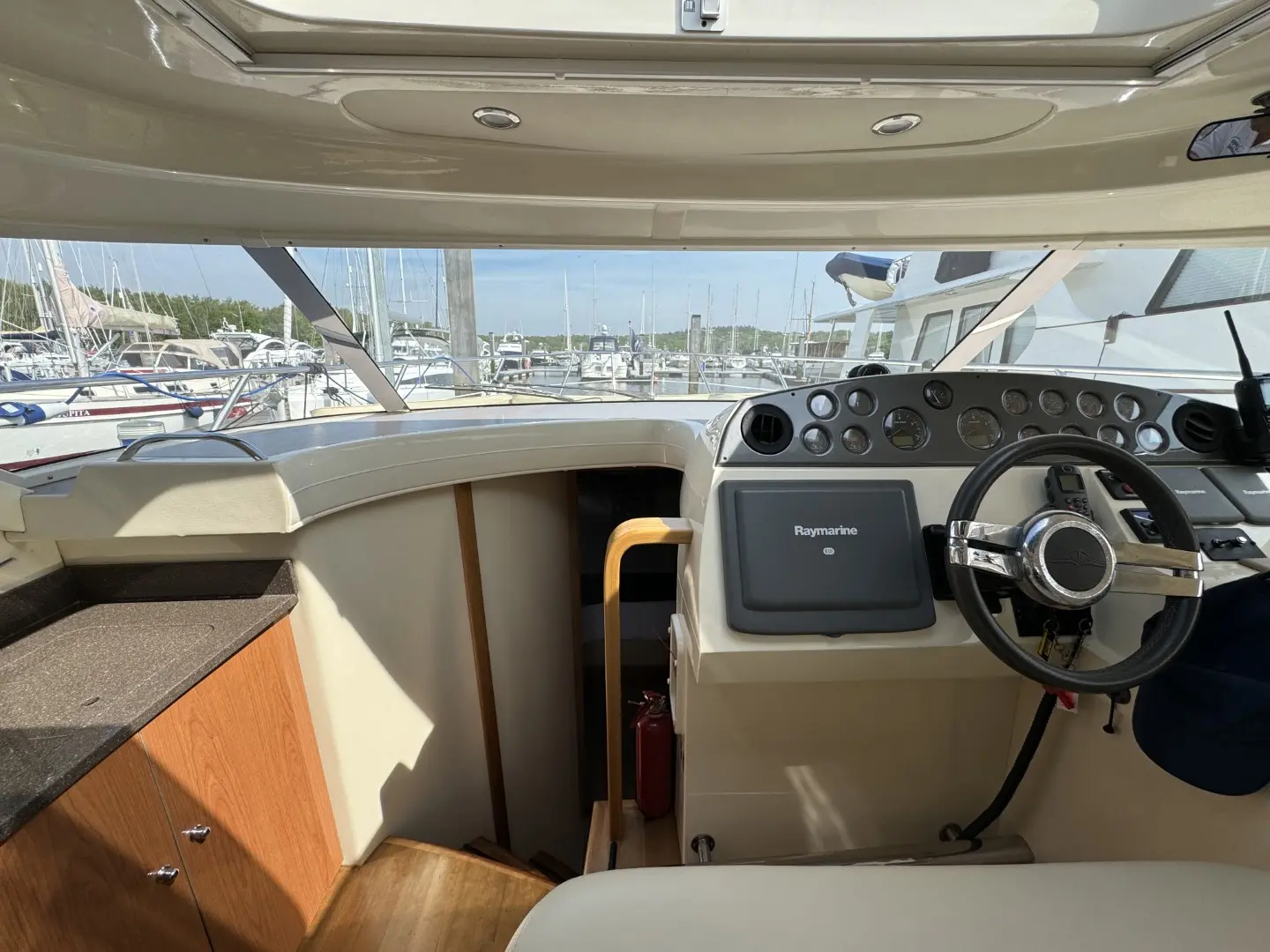 2008 Sealine sc39