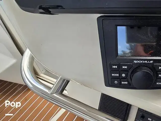 Sea Ray 330 Sundancer