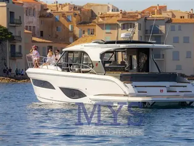 Marex 440 Gourmet Cruiser