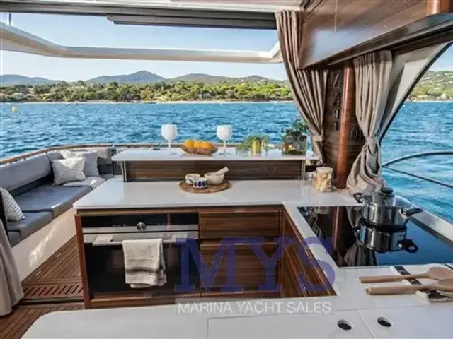 Marex 440 Gourmet Cruiser