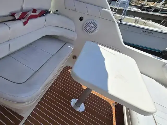 Sea Ray 330 Sundancer