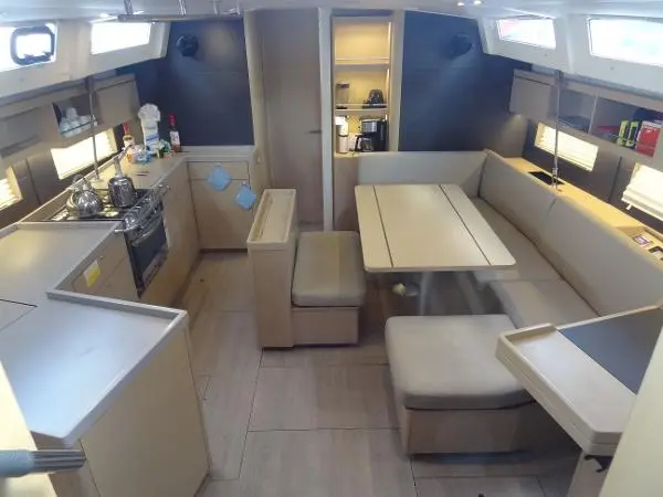 2020 Beneteau oceanis 461