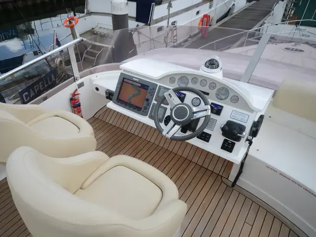 Fairline Phantom 48