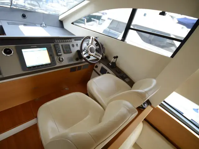 Fairline Phantom 48