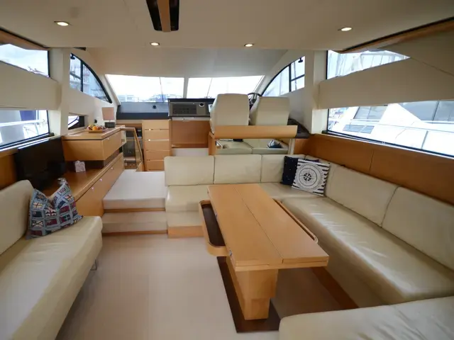 Fairline Phantom 48