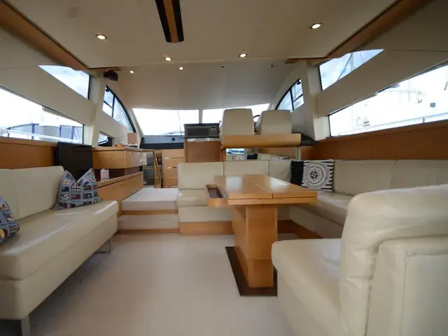 Fairline Phantom 48