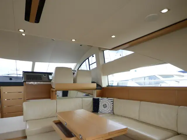 Fairline Phantom 48