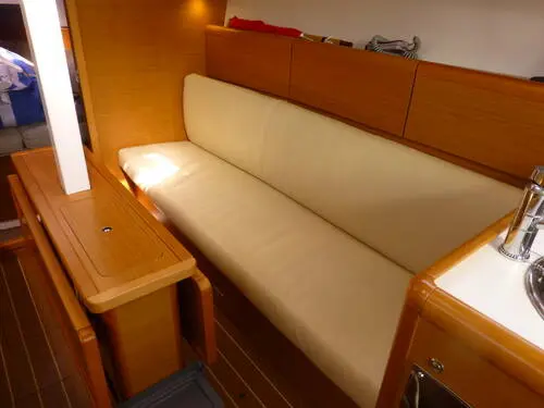 2012 Jeanneau sun odyssey 33 i