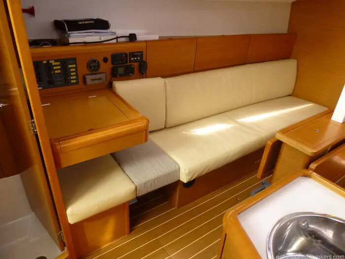 2012 Jeanneau sun odyssey 33 i