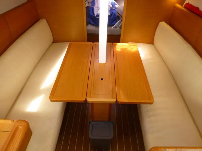 2012 Jeanneau sun odyssey 33 i