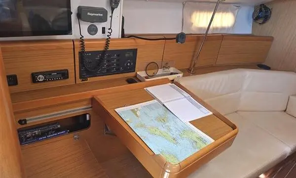 2009 Jeanneau sun odyssey 39i